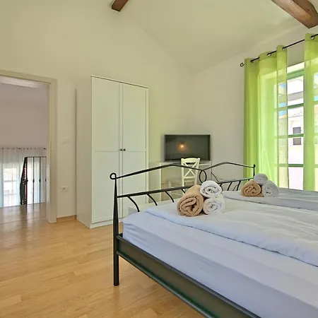 Exclusive Zeus Villa *