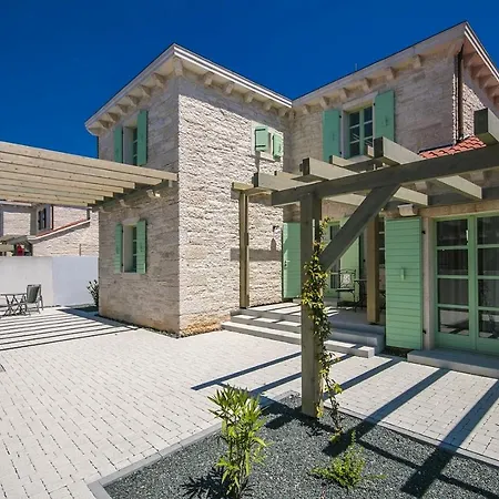 Exclusive Zeus Villa